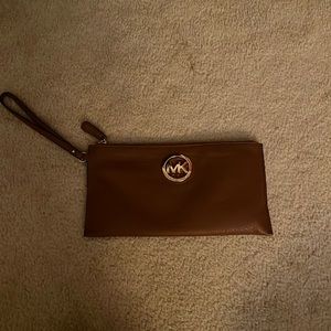 Michael Kors Clutch/Wristle Tan/Brown